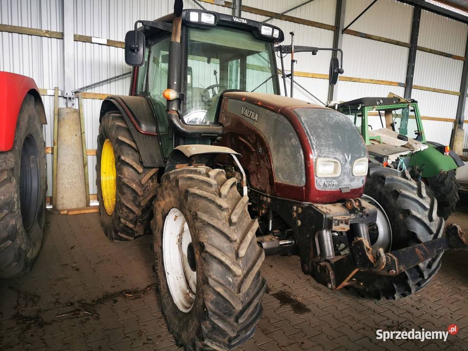 Valtra N121 Pokrywa Wilkowo sprzedam