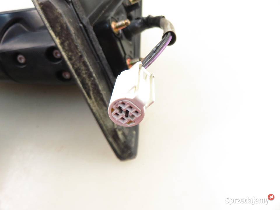 LUSTERKO LEWE TOYOTA COROLLA Verso E12 8N6