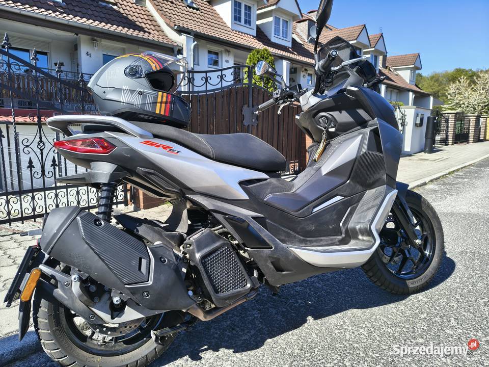 Aprilia SR GT 125 garażowany