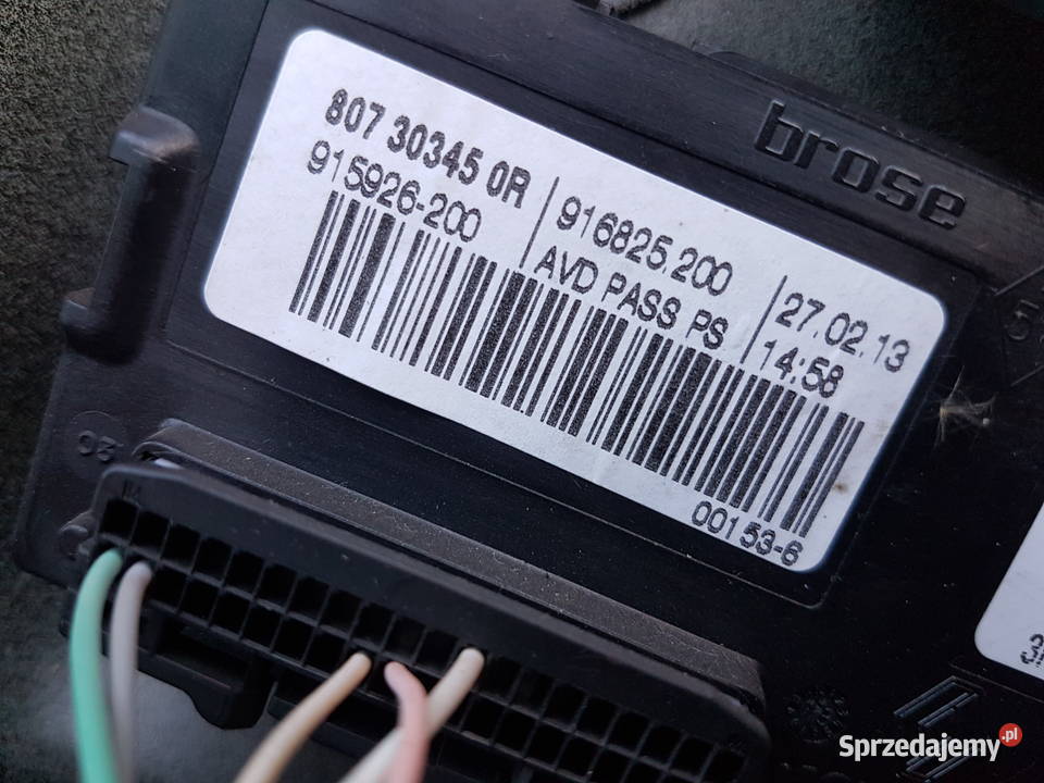 RENAULT MEGANE III CABRIO COUPE PODNOSNIK SZYBY Turek