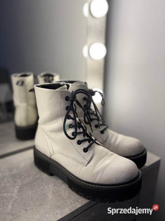 Buty zimowe jesienne trepy białe botki