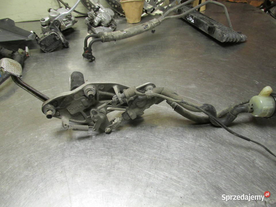 Prawy set kierowcy podnóżek Yamaha XJ 900 Sandomierz sprzedam