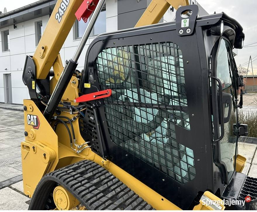 ŁADOWARKA GĄSIENICOWA CATERPILLAR 249D3 Pozostałe Tuliszków