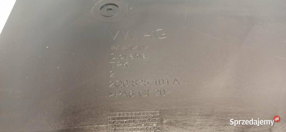 AUDI A1 82A OSŁONA PODSZYBIA LEWY TYŁ 2Q0825101A