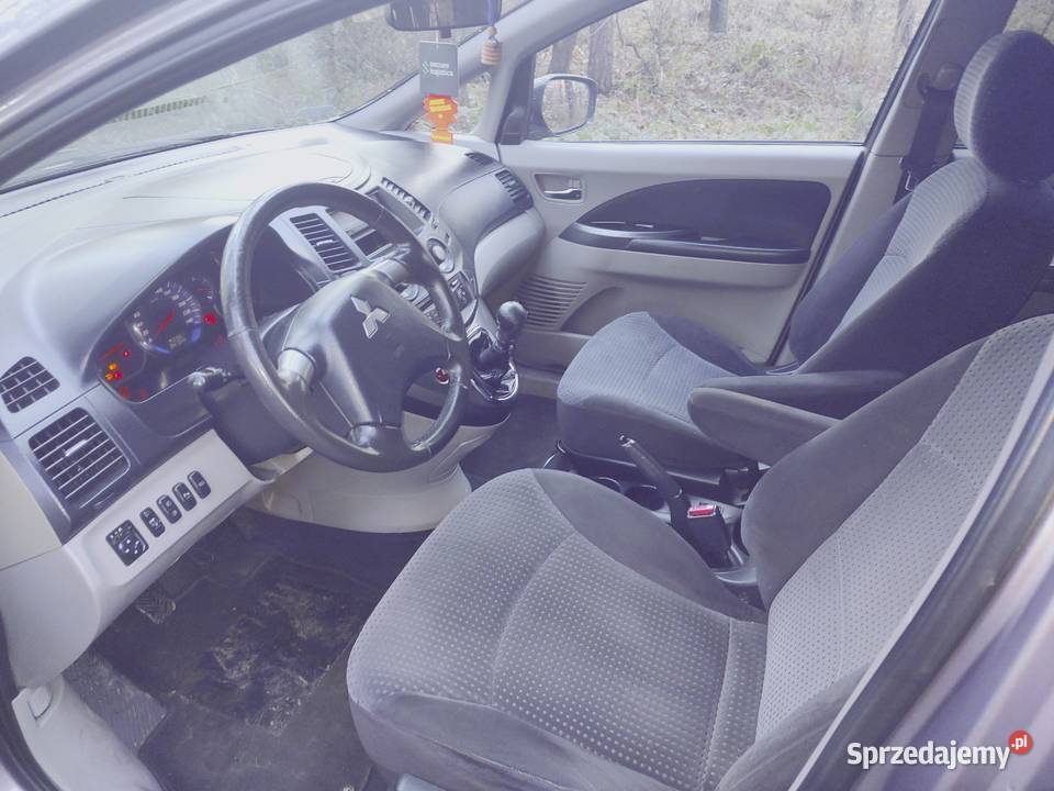 Mitsubishi Grandis 20 diesel 7osobowy Środa Śląska