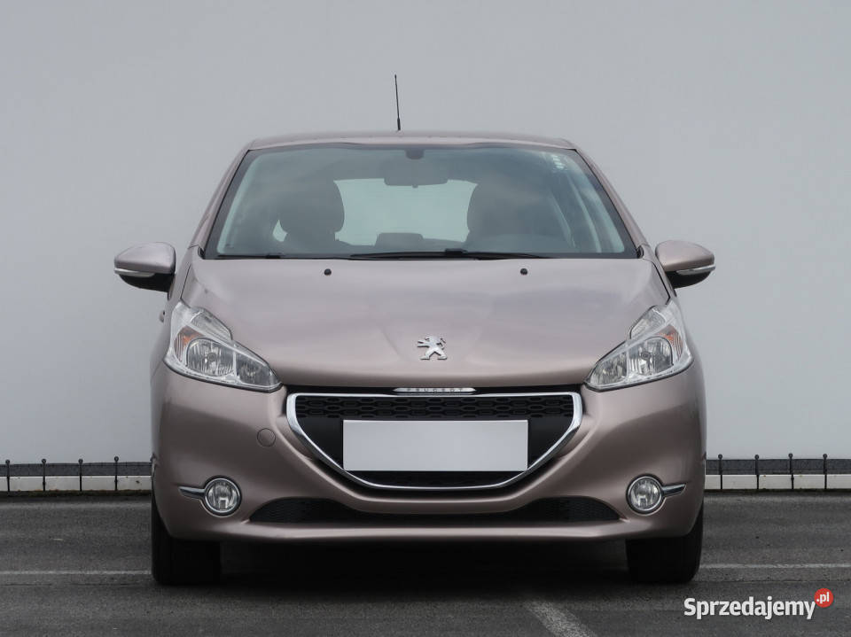 Peugeot 208 14 VTi