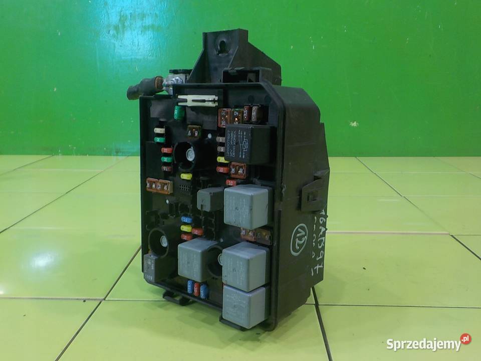 OPEL CORSA E 14 T 15r HB 3D skrzynka mazowieckie Suków