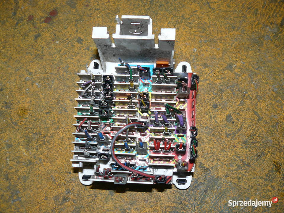 Skrzynka bezpieczników Volvo 960 mk1 osobowe małopolskie sprzedam