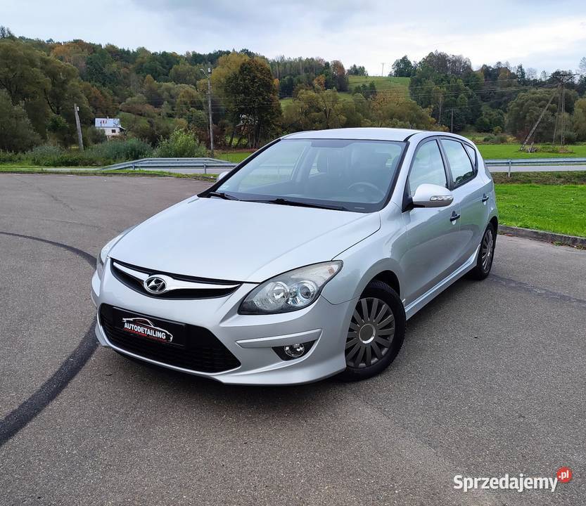 Ładny nie zgnity Hyundai i30 14 benzyna z gazem VAT marża Domaradz sprzedam