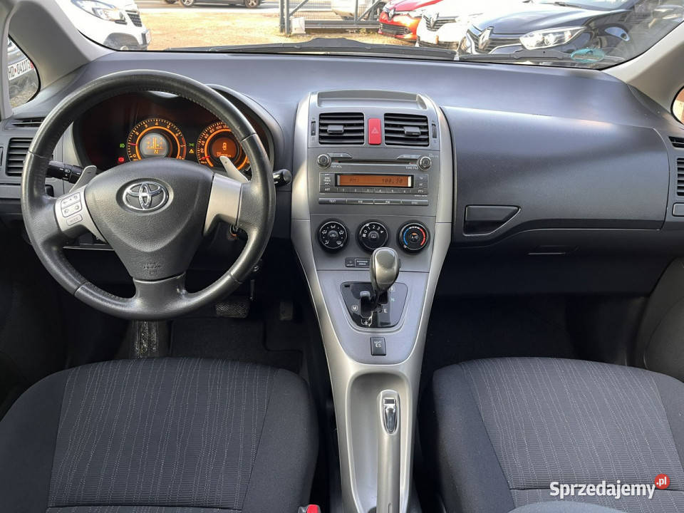 Toyota Auris 16 Automat Klima Alu EL szyby Bez Częstochowa