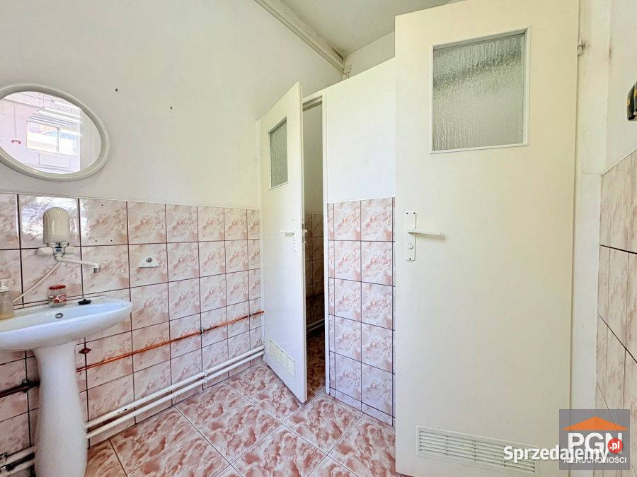 Lokal sprzedam 240m2 Resko centrum 1208zł/m2