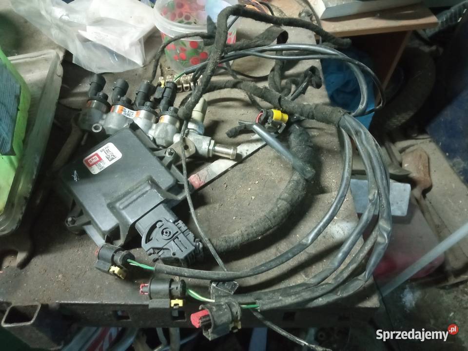 Instalacja BRC s32 Evo sterownik wiązka wtryski Rzeszów