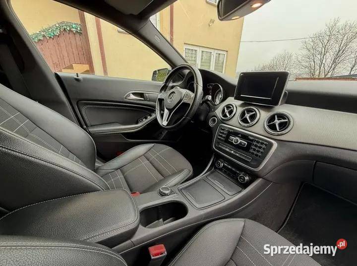 2013 MercedesBenz CLA