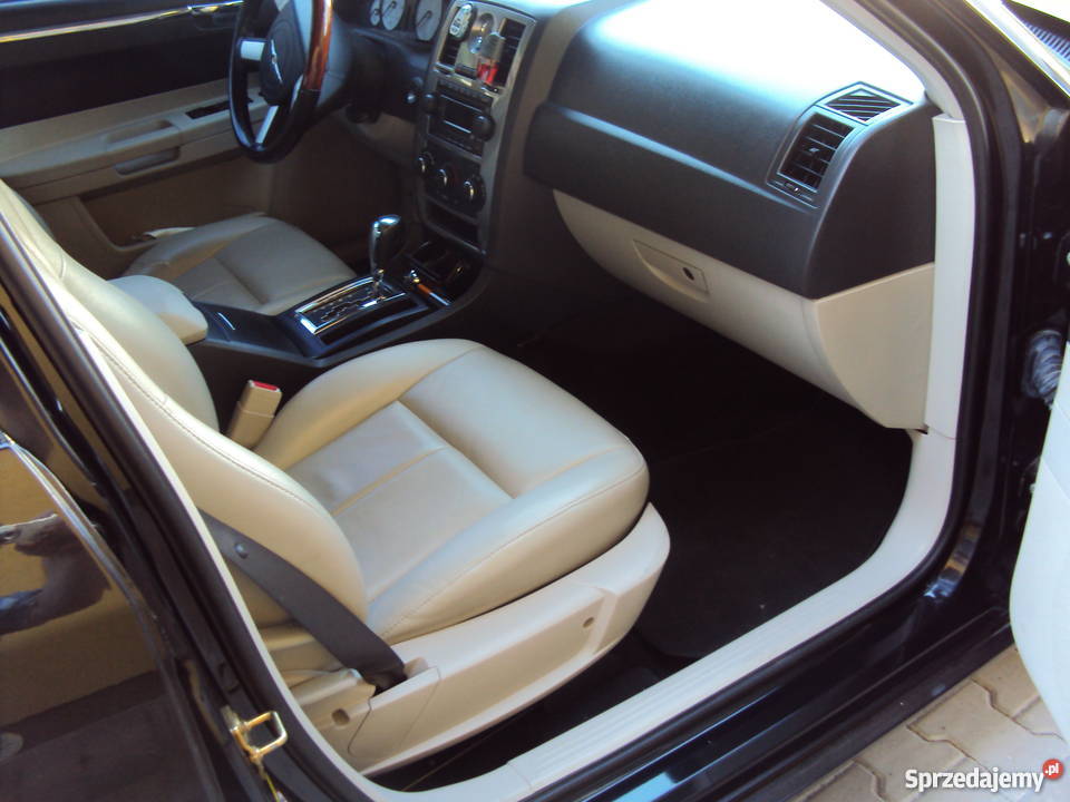 sprzedam chrysler 300c Poznań