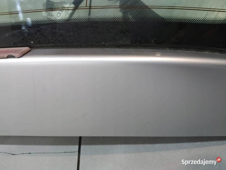 KLAPA TYŁ SZYBA KOMBI SREBRNA Audi A4 II