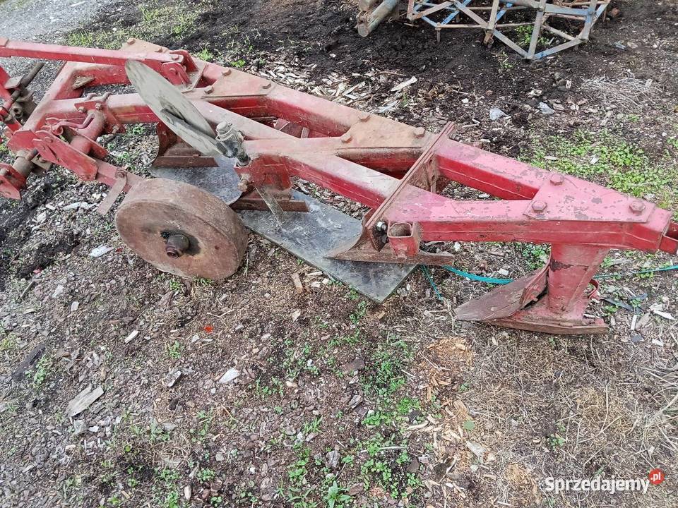 Pług 4 Pługi Dziewin sprzedam