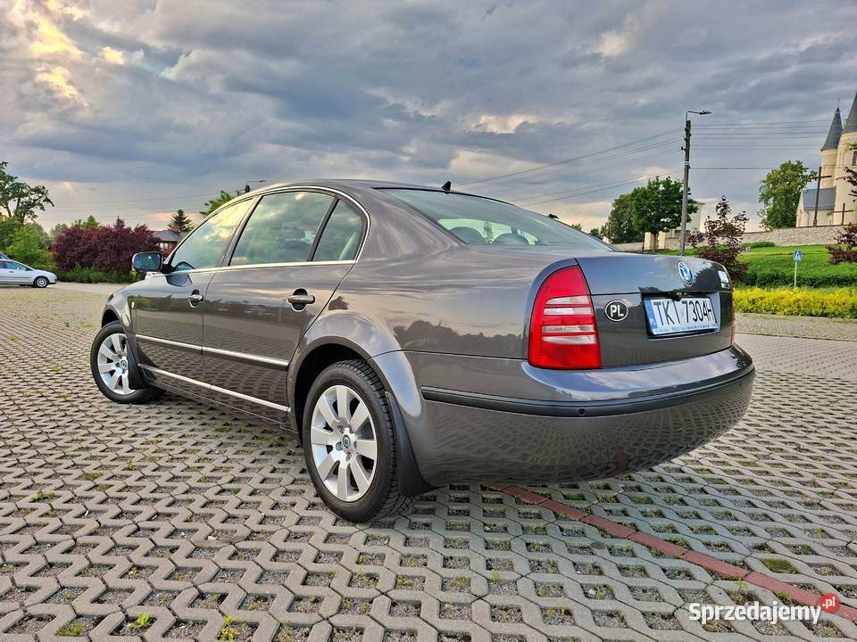 Skoda Superb 18 T 70 Unikat Rok produkcji 2003 Daleszyce
