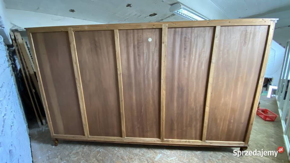 Barokowa szafa pięciodrzwiowa z witryną intarsje Meble Budno