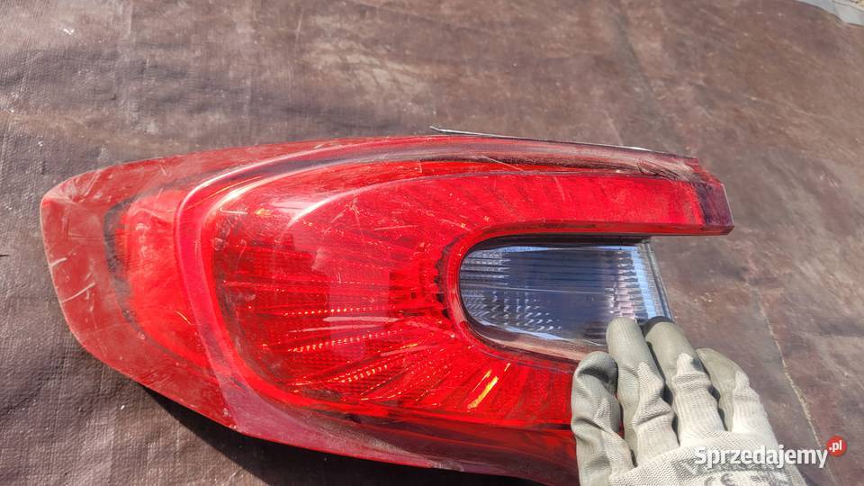 FIAT TIPO SEDAN 2 II 15 LAMPA LEWY TYL TYLNA Lampy przednie śląskie Ruda Śląska