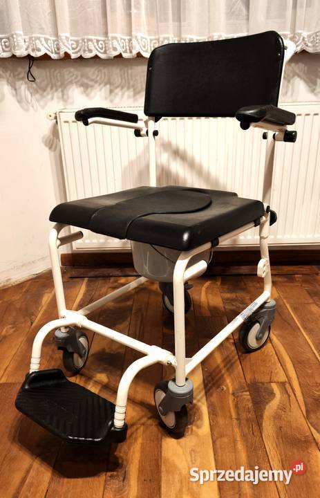 Krzesła toaletowe i kąpielowe Lichnówki