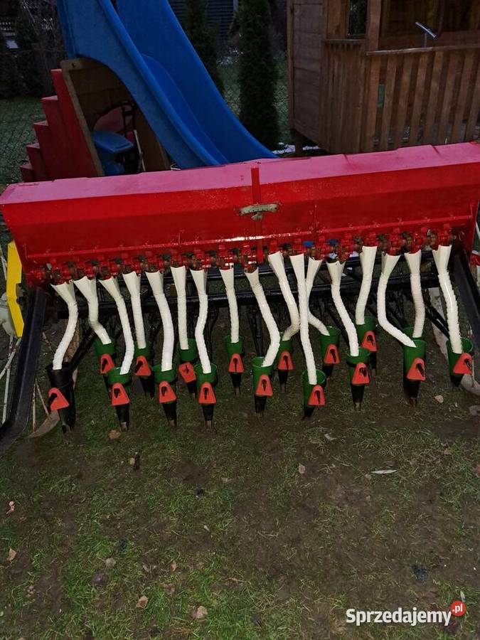 Siewnik 17 lejowy nieuszkodzony Zarszyn sprzedam