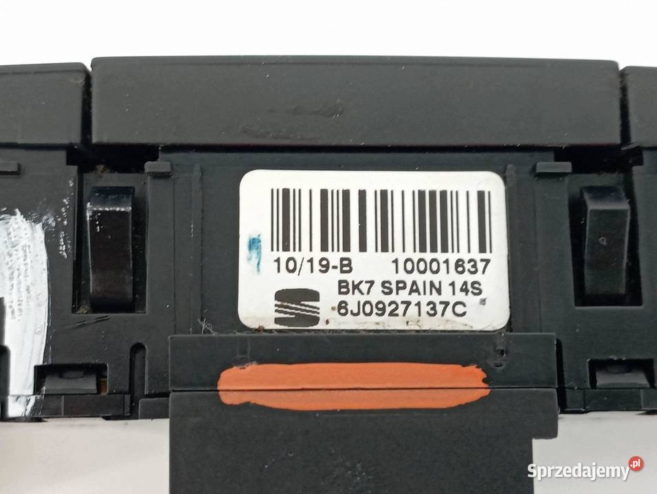 PRZEŁĄCZNIK AWARYJNYCH 6J0927137C Seat Ibiza IV