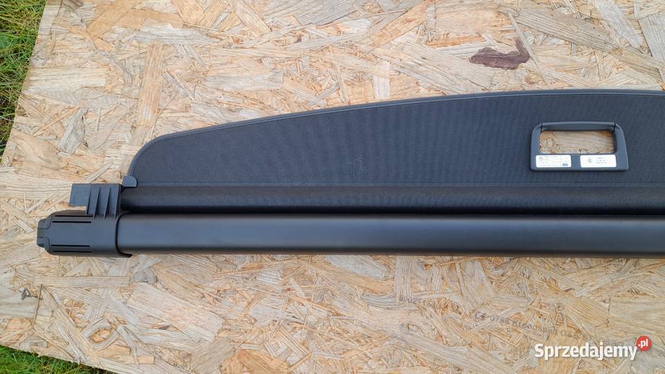 ROLETA BAGAŻNIKA VW TOURAN II 5TA867871C osobowe