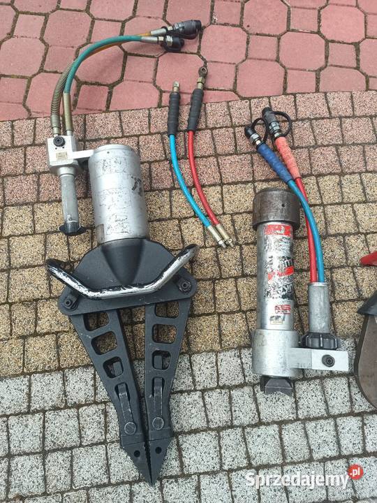 Zestaw narzędzi hydraulicznych do ratowania