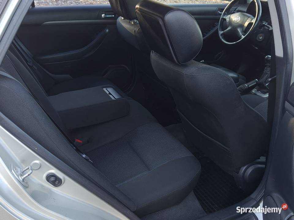 Toyota Avensis 20d4d 2007r Konin