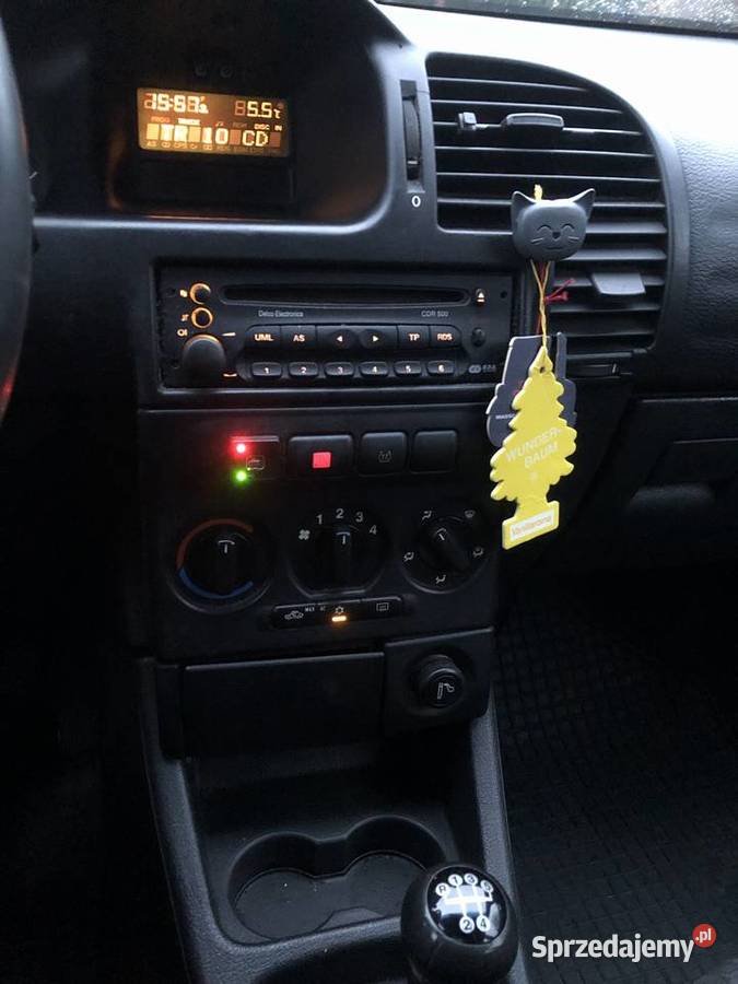 Opel zafira 18gaz 7osob Syców