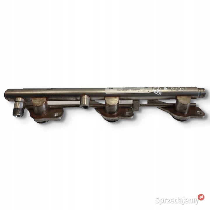 LISTWA WTRYSKOWA Mercedes W205 30 V6 A2760781245 Chełm