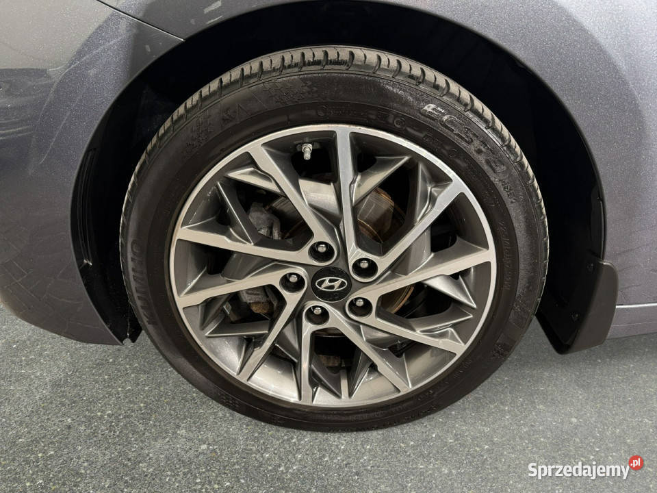 Hyundai Elantra 16 126 automat 2019 r salon I wielofunkcyjna kierownica małopolskie Myślenice