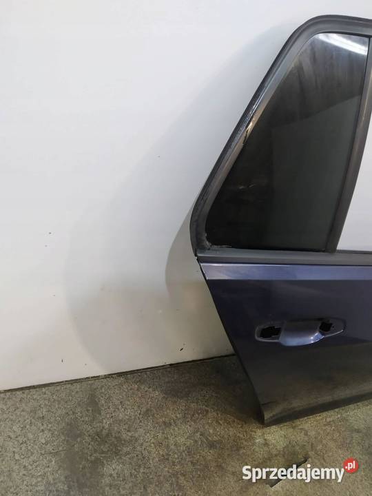 DRZWI PRAWE TYŁ GTI LH5X HB VW Volkswagen Golf Drzwi sprzedam