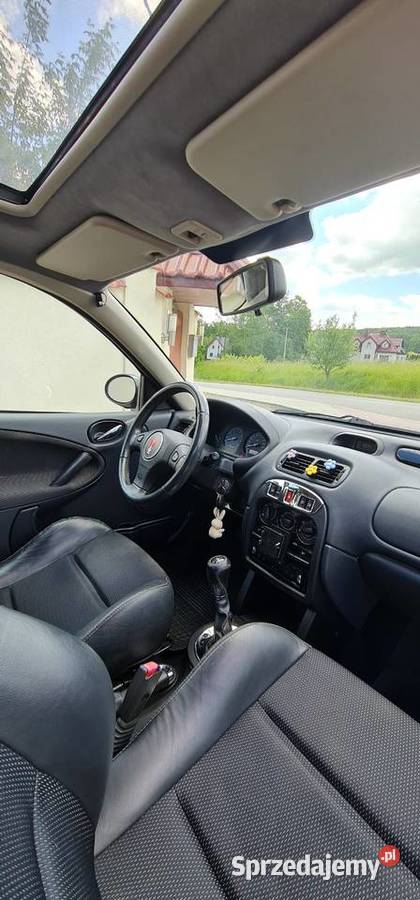 ROVER 25 STREETWISE z małym przebiegiem i w Rzeszotary