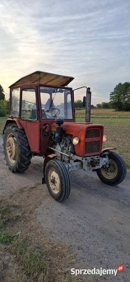 Ciagnik URSUS C 330 86R Zarejstrowany opłacony Skrzynia biegów Manualna Zwoleń