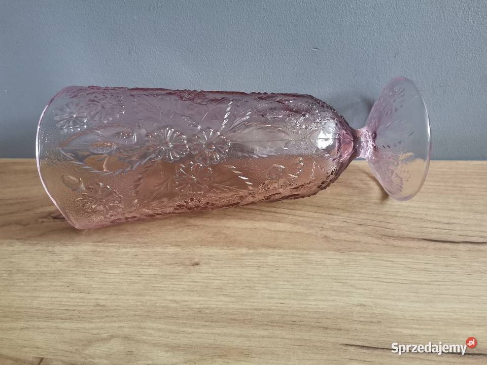 Stary wazon Strawberry Poziomki szkło Ząbkowice Porcelana i szkło