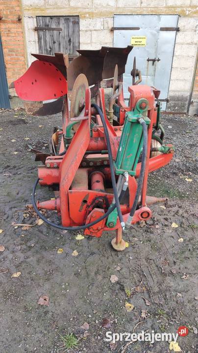 Pług obrotowy 3 skibowy Kverneland