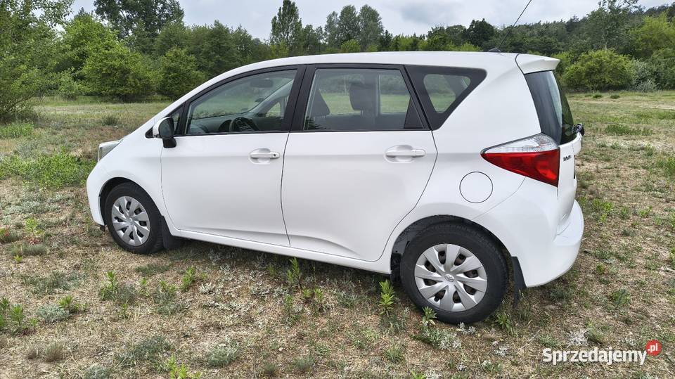 Toyota VersoS 2011 manual benzyna Płock