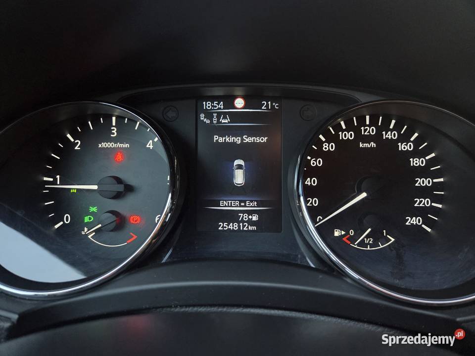Nissan Qashqai II 16 DCI Tekna 4x4 diesel Zagościniec