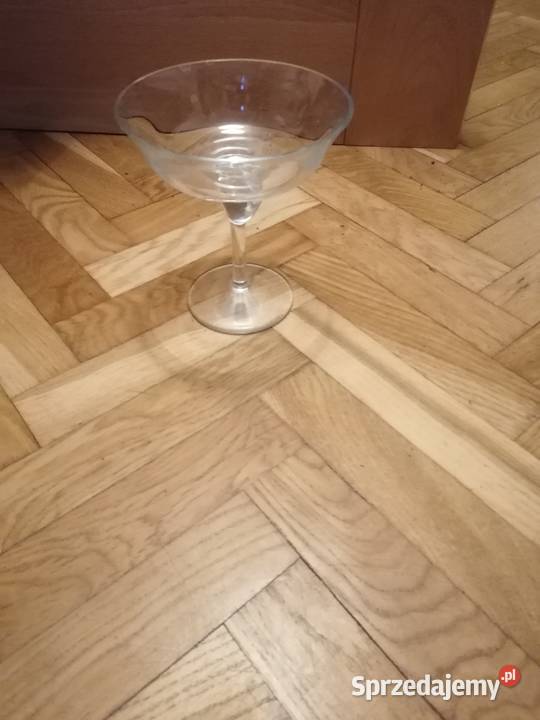 Kielich szklany przezroczysty Gdańsk