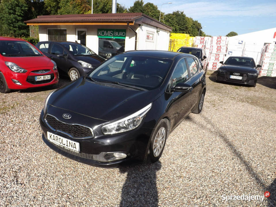 Kia Ceed II 2012 1591cm3 Kia