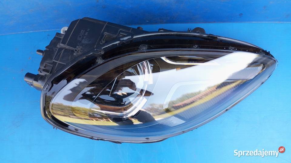 95B941010AP LAMPA PRAWY PRZÓD EU PORSCHE MACAN osobowe Nowy Tomyśl