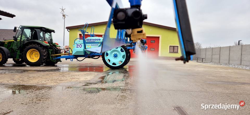 Opryskiwacz Berthoud Racer nieuszkodzony Postolice