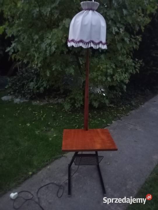 Lampa stojąca 148 PRL Vintage Stolik Gazetnik
