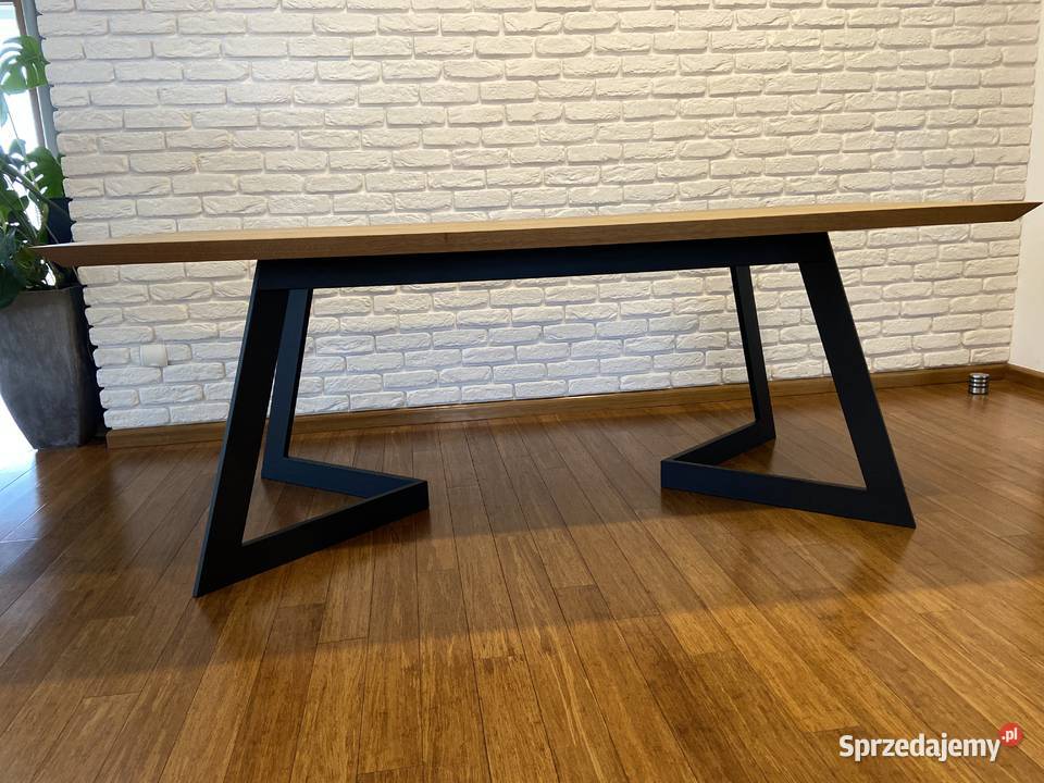 Stół z dębowym blatem w stylu loft industrial Końskie