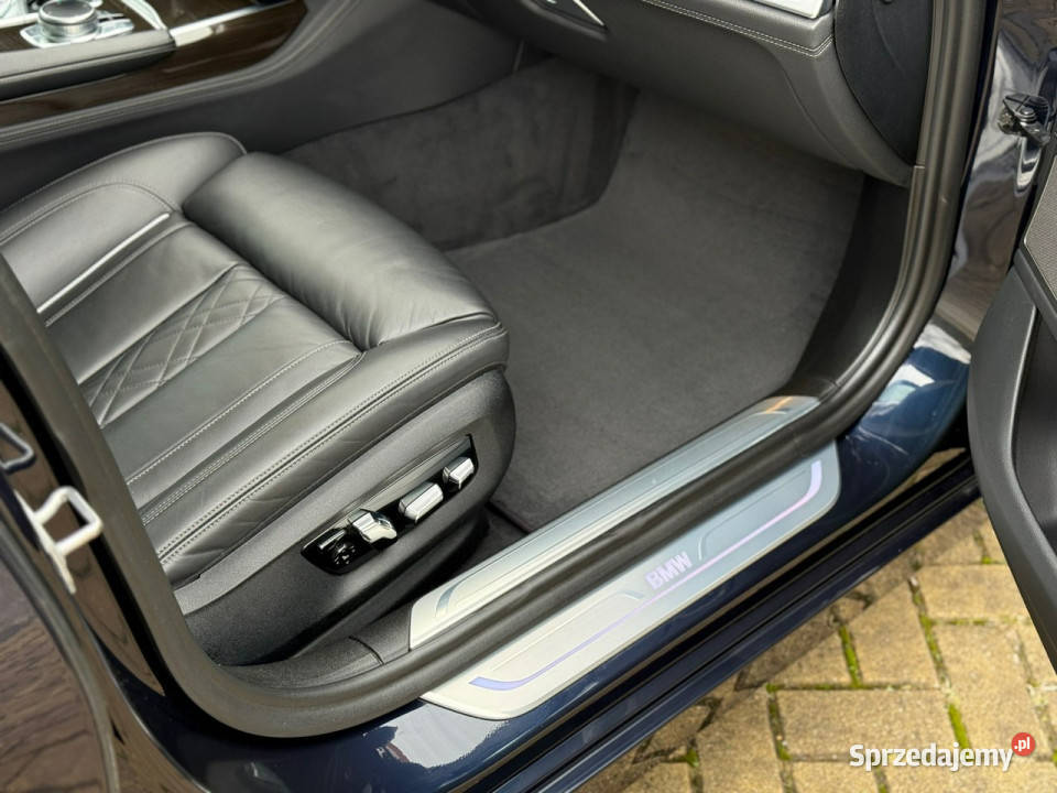 BMW 750 Faktura VAT 23 750I XDRIVE HIGH niebieski Motoryzacja Tarnowskie Góry