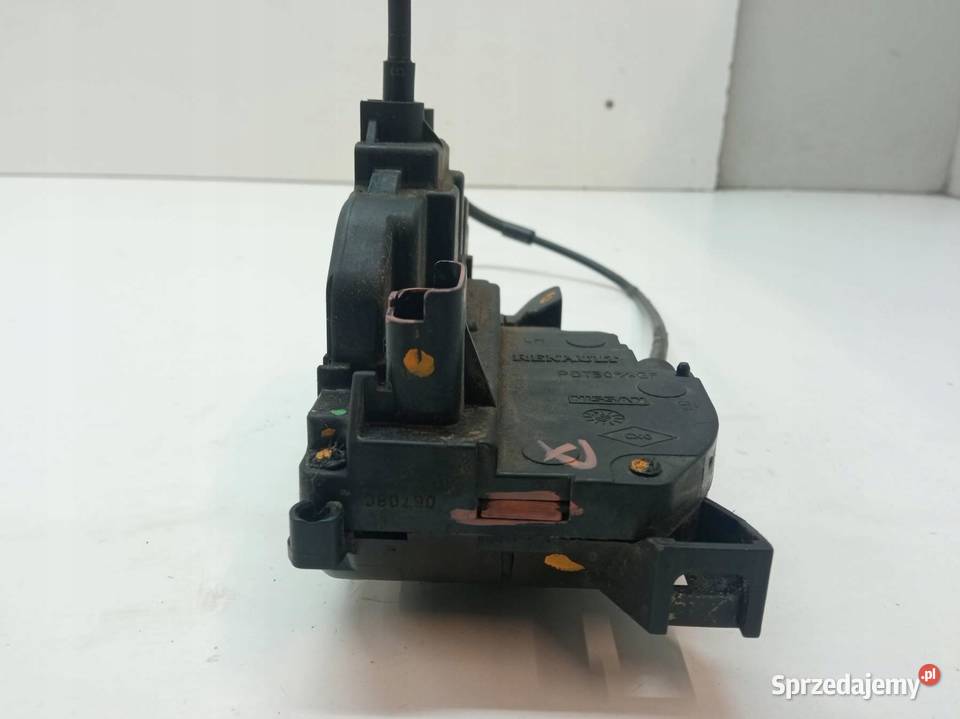 ZAMEK DRZWI LEWY PRZÓD LEWY PRZÓD LIFT Renault Rok produkcji 2008 świętokrzyskie