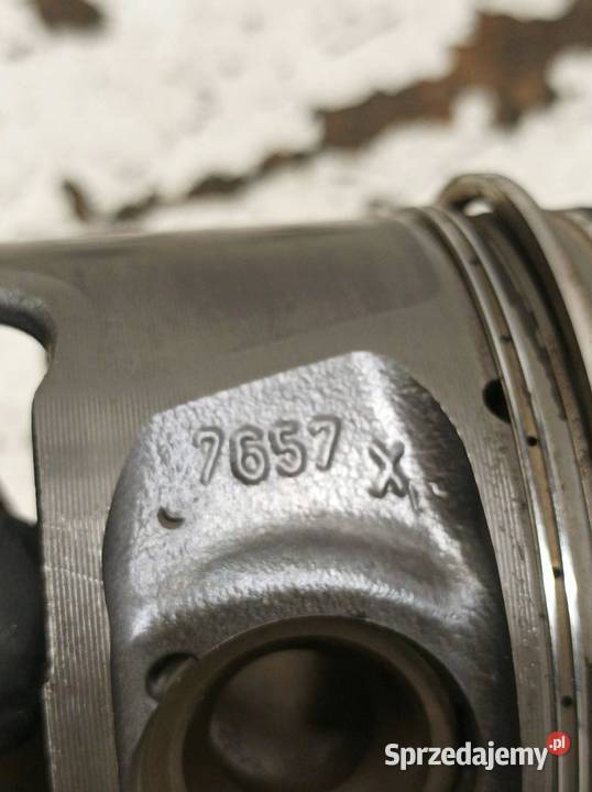 TŁOK KORBOWÓD 28GQ1 LVD1 406 15 DCI Renault