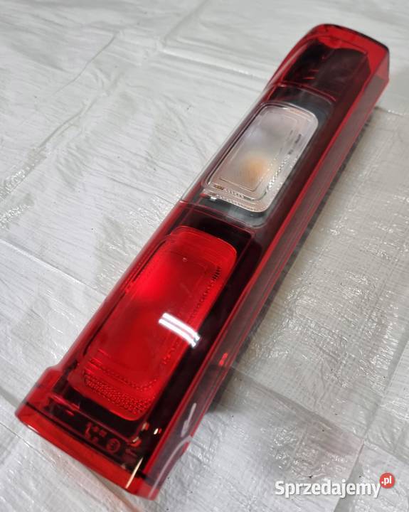 LAMPA LEWY TYŁ OPEL VIVARO B RENAULT TRAFIC III sprzedam
