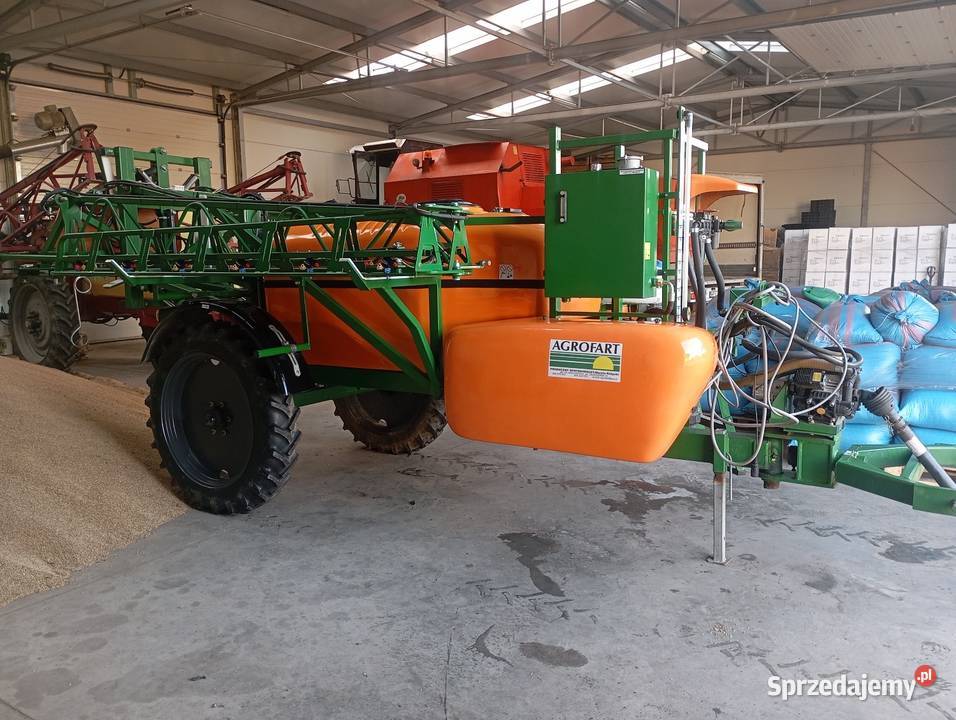 Opryskiwacz ciągany AGRO FART 180015m komputer Radom